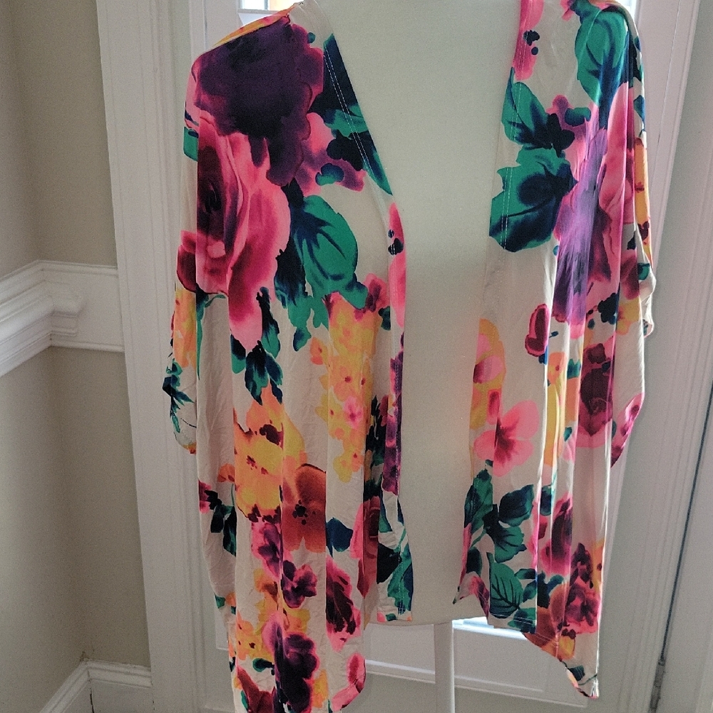 Someday Blush Floral Open Cardigan - Multicolor - Picture 3 of 6